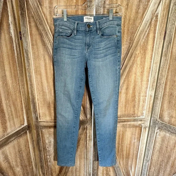 Frame Denim Le Skinny de Jeanne Skinny Jeans in Antibes - Picture 2 of 10